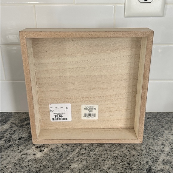 Home decor - Picture 2 of 2